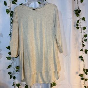 bobeau Light Heather Gray Layered-Hem Tunic Top
